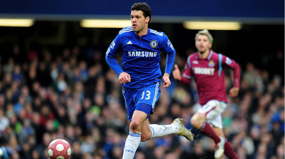 Ballack có biệt danh đáng quên là "ông vua về nhì" Ballack có biệt danh đáng quên là "ông vua về nhì"